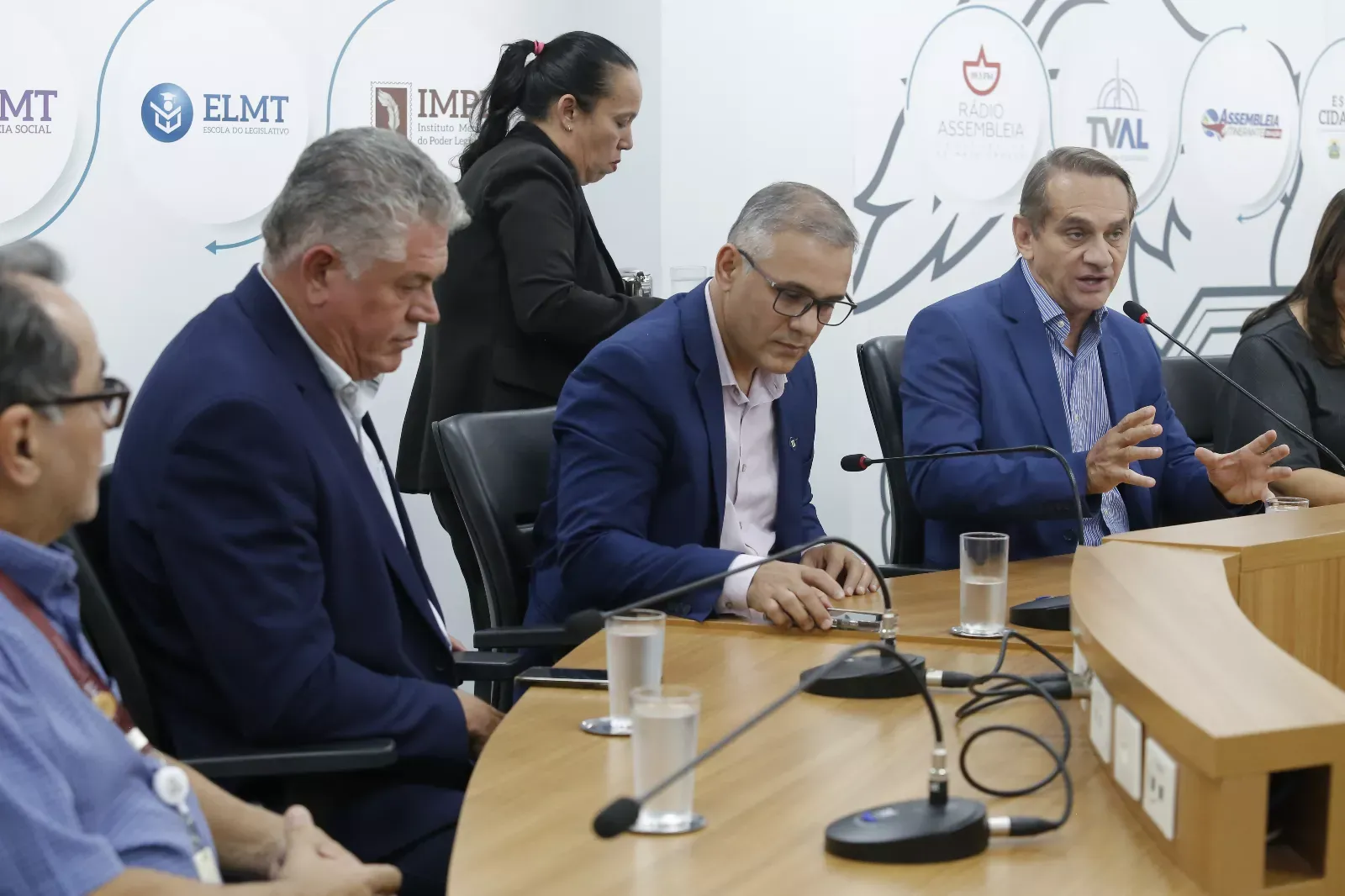 Assembleia de MT debate uso de recursos do MTPrev para crédito a servidores endividados